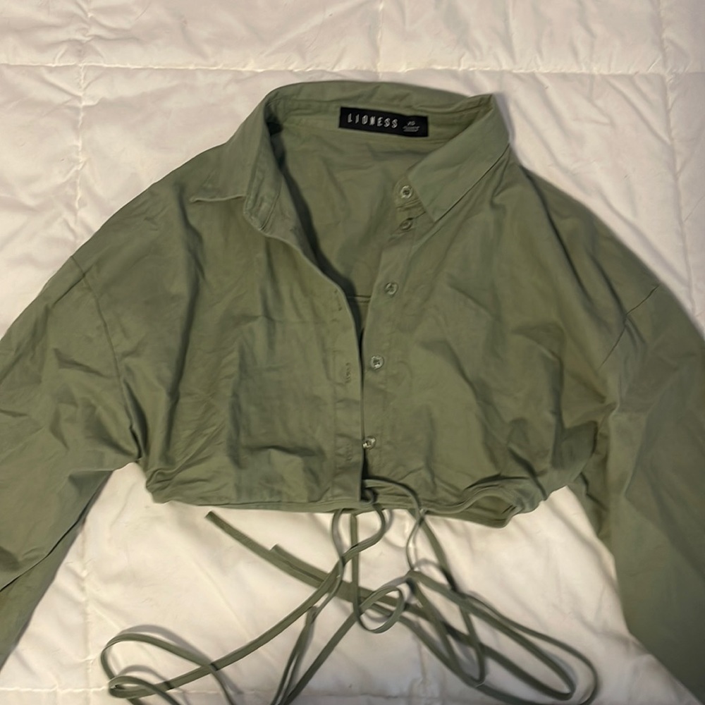 Urban Outfitters Crop Button Up